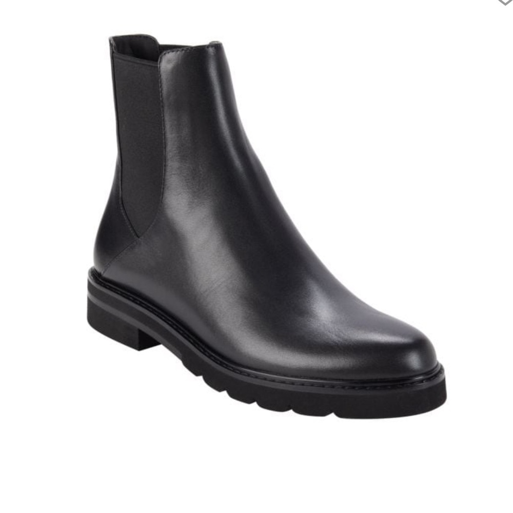 STUART WEITZMAN women 
Dylan Chelsea Bootie black SIZE 5.5 $650 NEW